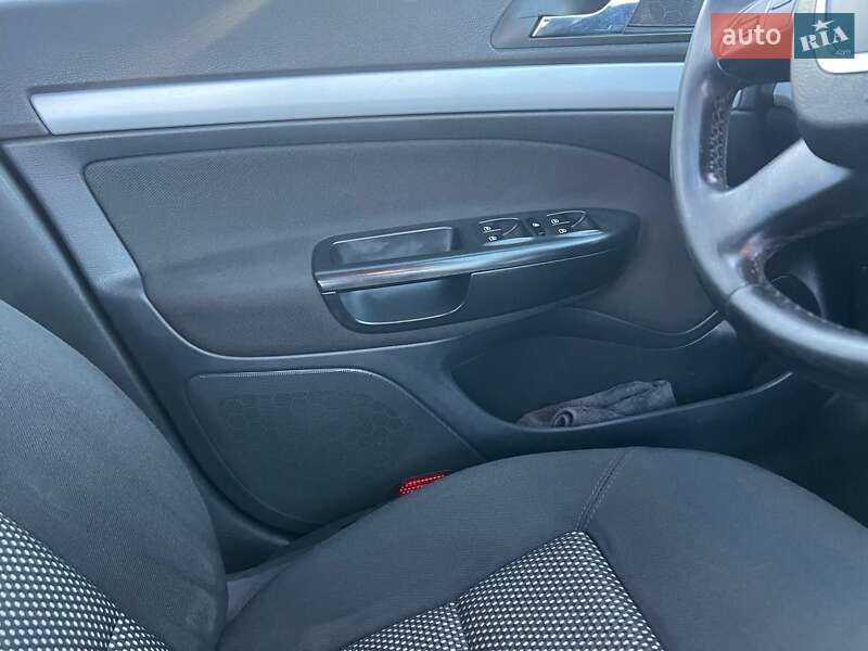 Универсал Skoda Octavia Scout 2011 в Виноградове