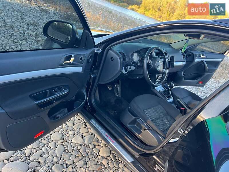 Универсал Skoda Octavia Scout 2011 в Виноградове