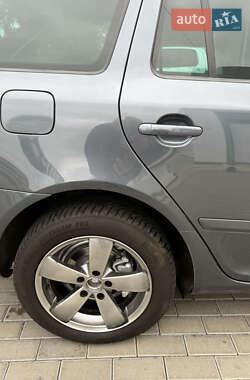 Универсал Skoda Octavia Scout 2010 в 
