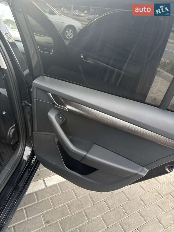 Универсал Skoda Octavia Scout 2016 в Киеве фото 24 Универсал Skoda Octavia Scout 2016 в Киеве