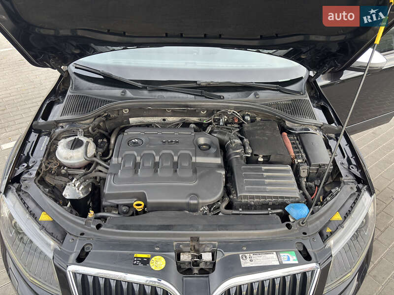 Универсал Skoda Octavia Scout 2016 в Киеве фото 8 Универсал Skoda Octavia Scout 2016 в Киеве