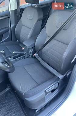 Универсал Skoda Octavia Scout 2015 в Долине