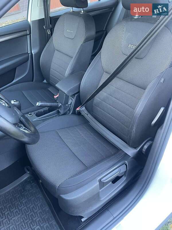 Універсал Skoda Octavia Scout 2015 в Долині