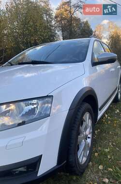 Универсал Skoda Octavia Scout 2015 в Долине