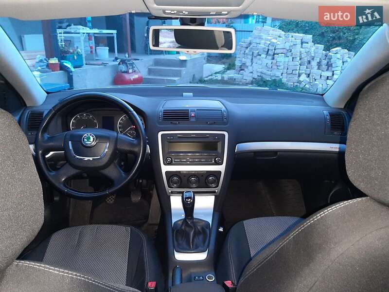 Универсал Skoda Octavia Scout 2012 в Смеле