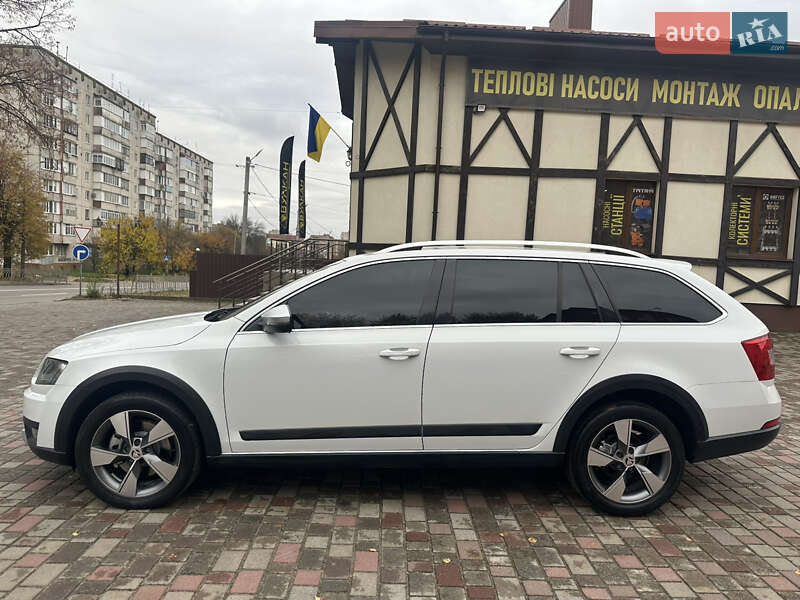 Універсал Skoda Octavia Scout 2015 в Рівному