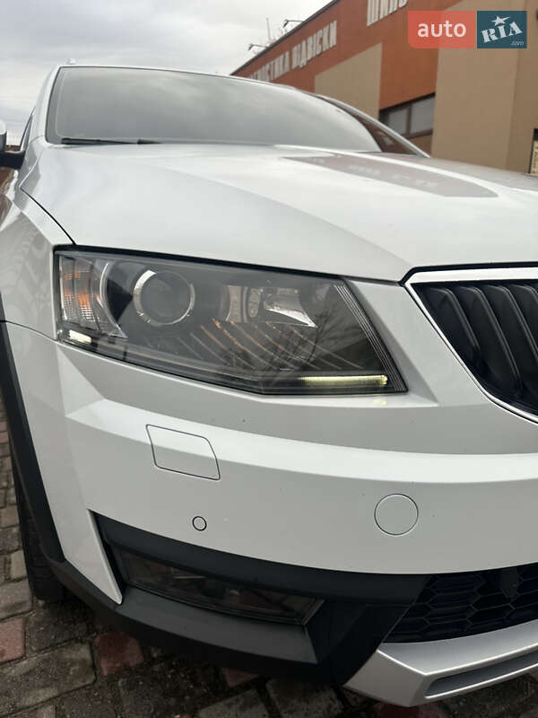 Універсал Skoda Octavia Scout 2015 в Рівному