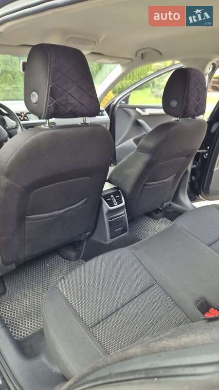 Універсал Skoda Octavia Scout 2014 в Львові