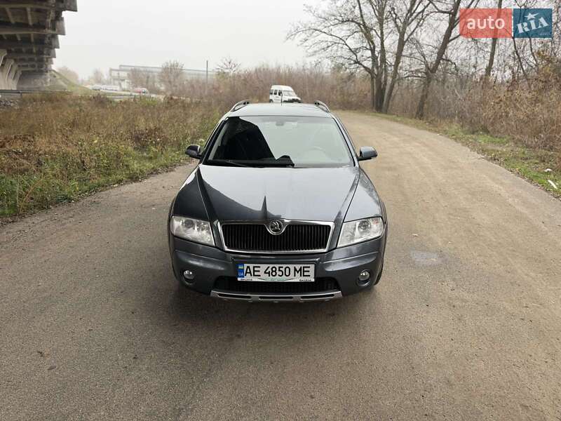 Універсал Skoda Octavia Scout 2008 в Дніпрі