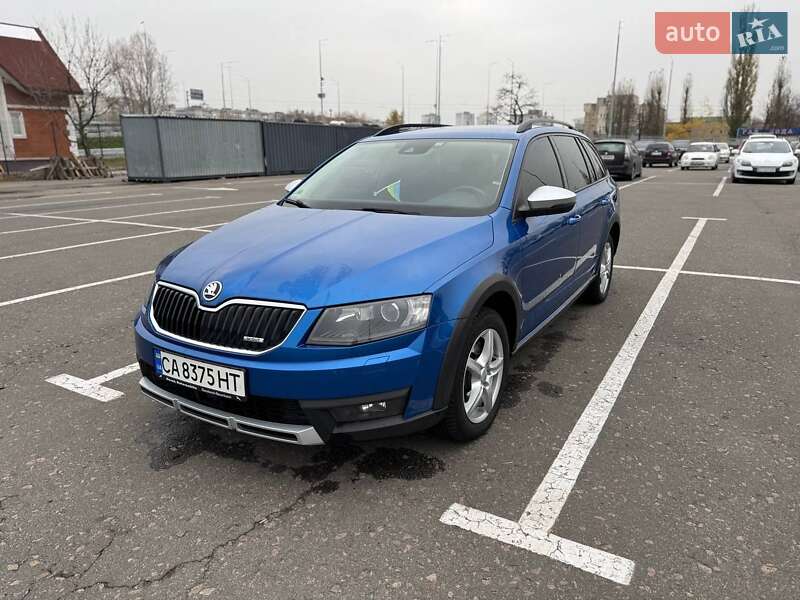 Універсал Skoda Octavia Scout 2016 в Києві фото Універсал Skoda Octavia Scout 2016 в Києві