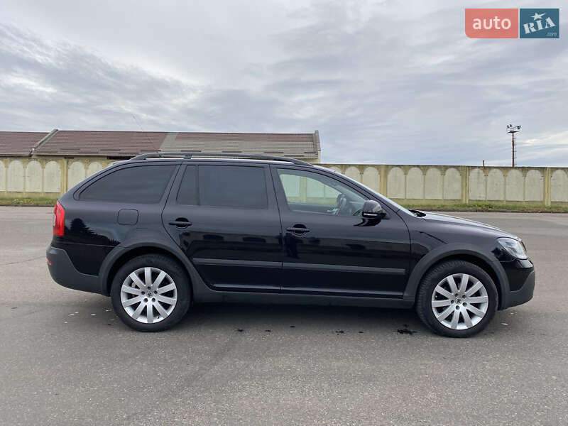 Универсал Skoda Octavia Scout 2011 в Калуше