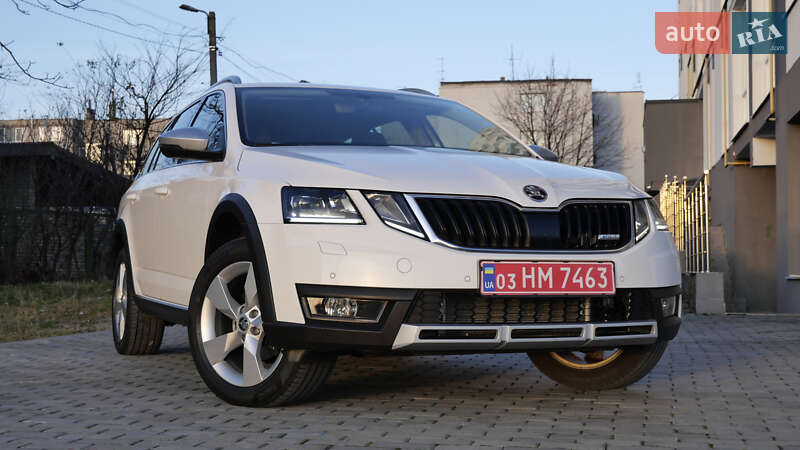 Skoda Octavia Scout 2019