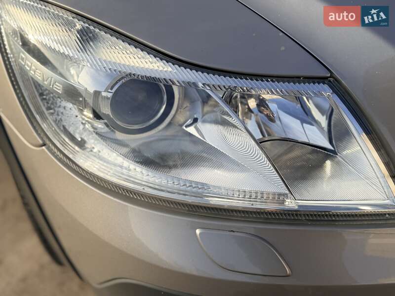 Универсал Skoda Octavia Scout 2013 в Вознесенске
