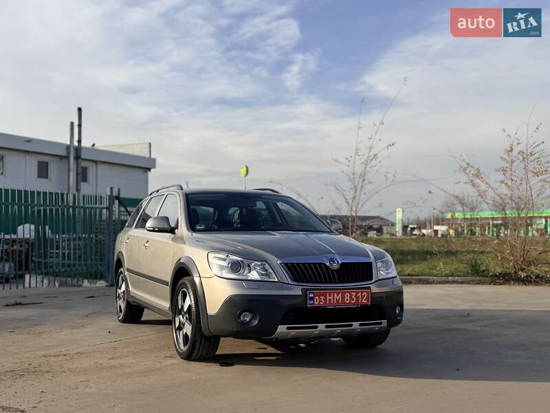 Универсал Skoda Octavia Scout 2013 в Вознесенске
