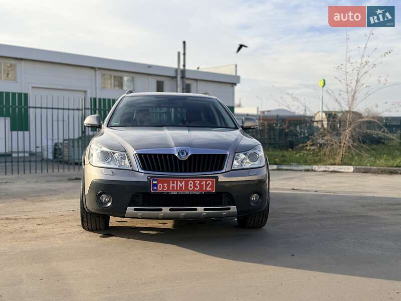 Универсал Skoda Octavia Scout 2013 в Вознесенске