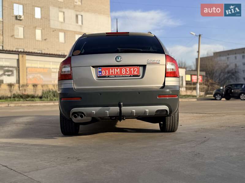 Универсал Skoda Octavia Scout 2013 в Вознесенске