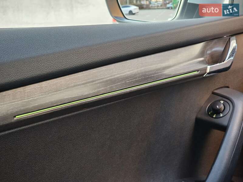 Универсал Skoda Octavia Scout 2017 в Киеве фото 28 Универсал Skoda Octavia Scout 2017 в Киеве