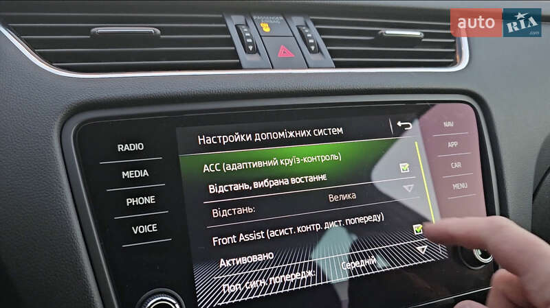 Универсал Skoda Octavia Scout 2017 в Киеве фото 40 Универсал Skoda Octavia Scout 2017 в Киеве