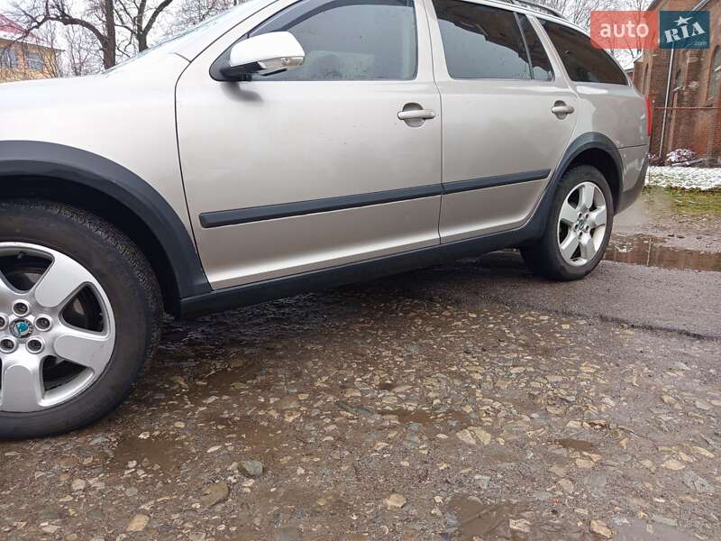 Универсал Skoda Octavia Scout 2008 в Ивано-Франковске