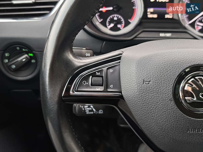 Универсал Skoda Octavia Scout 2018 в Луцке фото 24 Универсал Skoda Octavia Scout 2018 в Луцке