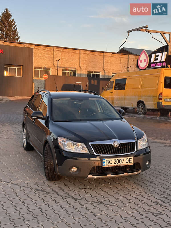 Универсал Skoda Octavia Scout 2010 в Славском