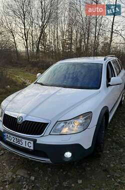 Универсал Skoda Octavia Scout 2010 в Хусте