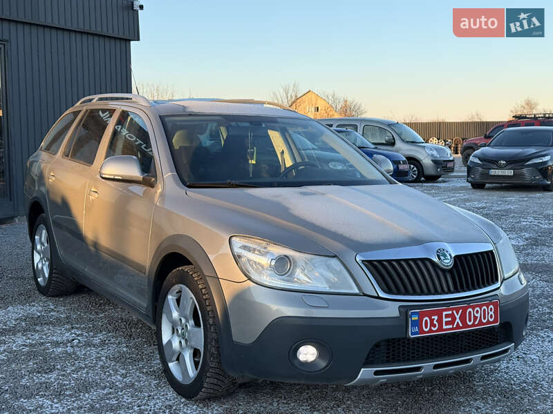 Универсал Skoda Octavia Scout 2013 в Староконстантинове фото Универсал Skoda Octavia Scout 2013 в Староконстантинове