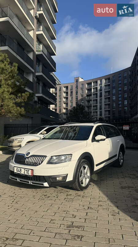 Універсал Skoda Octavia Scout 2014 в Ужгороді