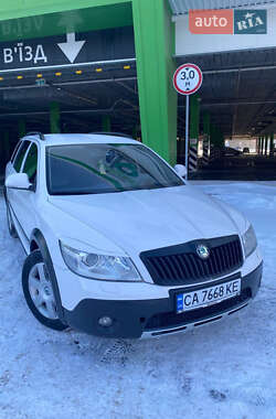 Универсал Skoda Octavia Scout 2011 в Киеве