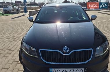 Универсал Skoda Octavia Scout 2015 в Нововолынске