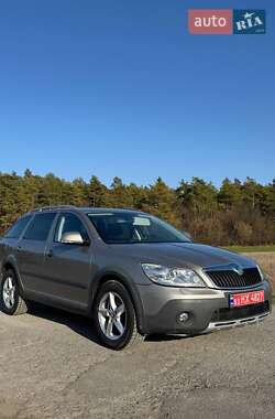 Универсал Skoda Octavia Scout 2012 в Кременце