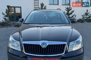 Универсал Skoda Octavia Scout 2011 в Луцке