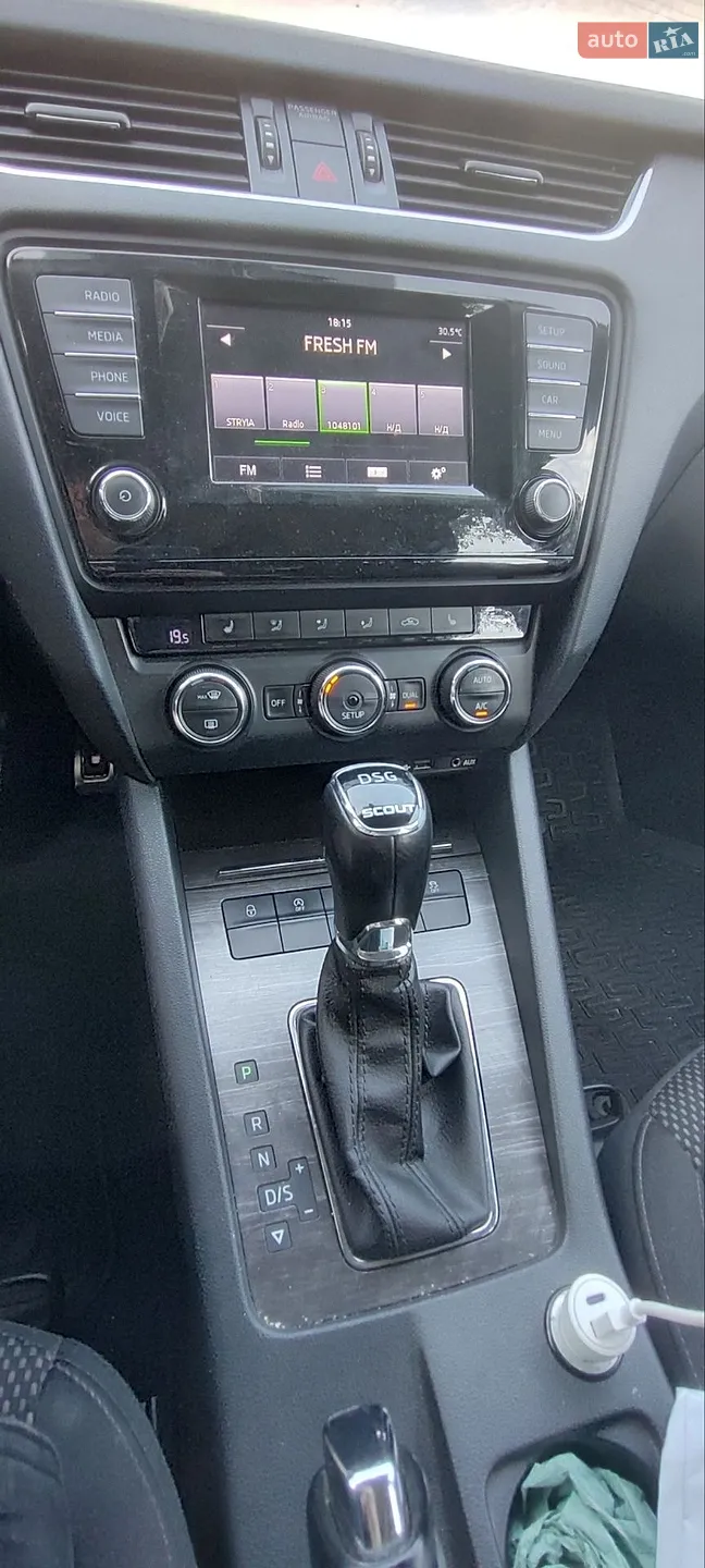 2015 Skoda Octavia - мініатюра 8