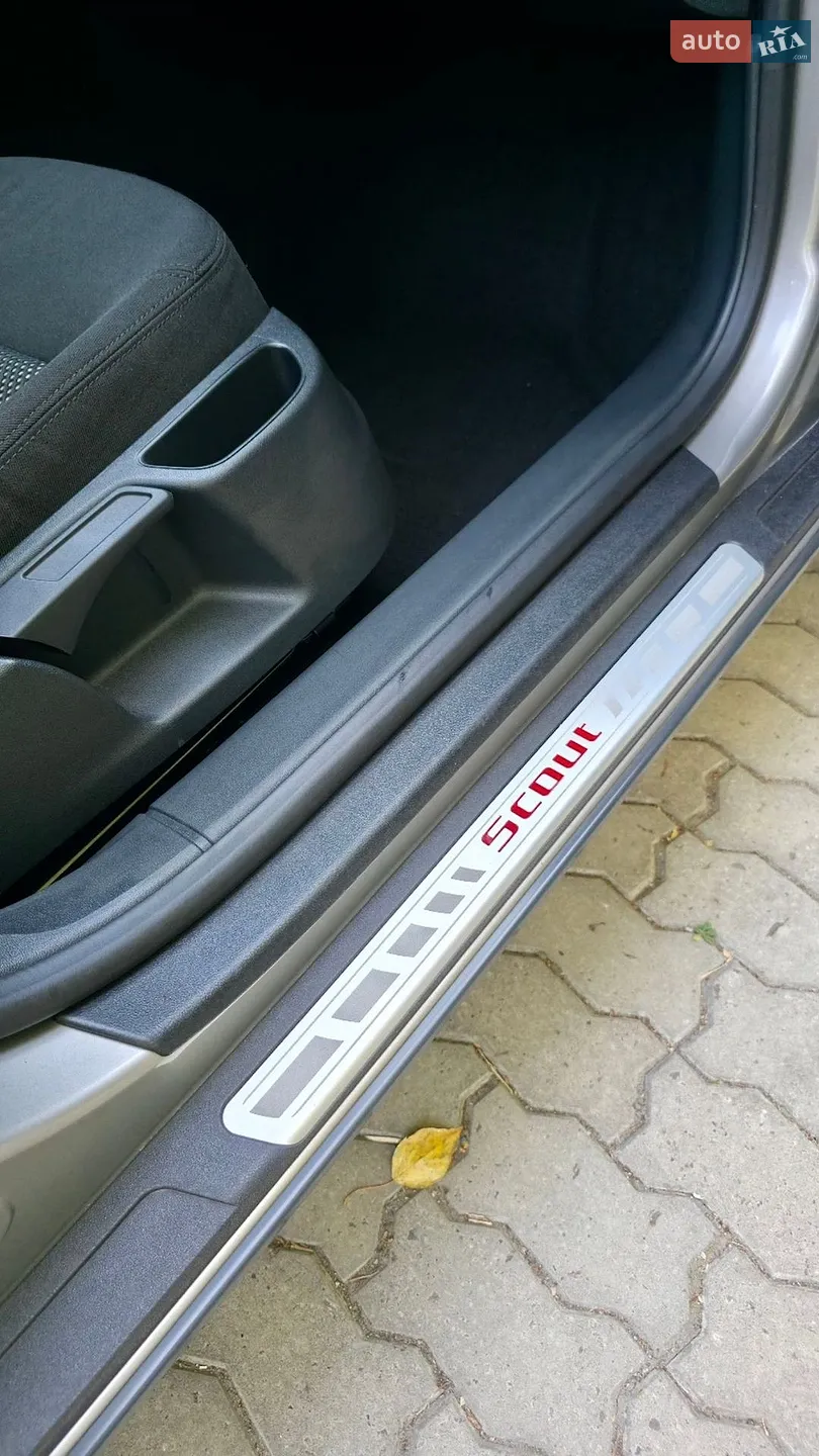 2012 Skoda Octavia - мініатюра 35