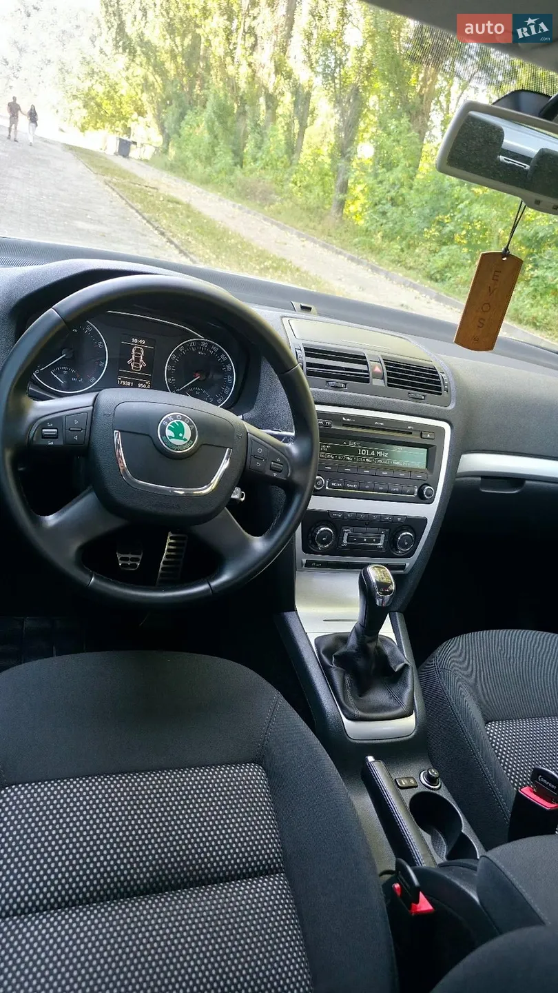 2012 Skoda Octavia - мініатюра 36