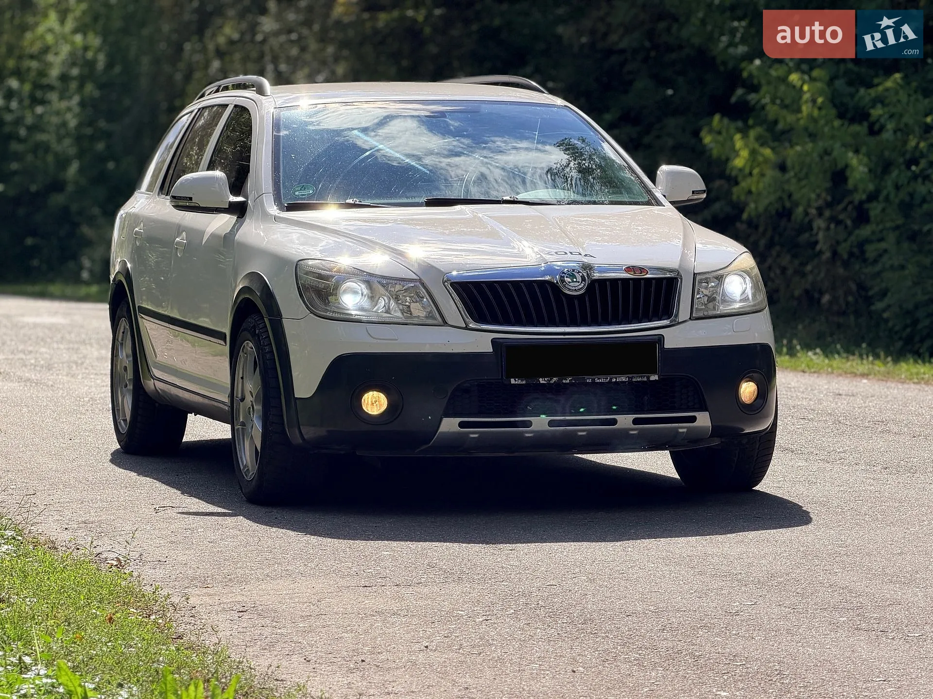 2011 Skoda Octavia - мініатюра 14
