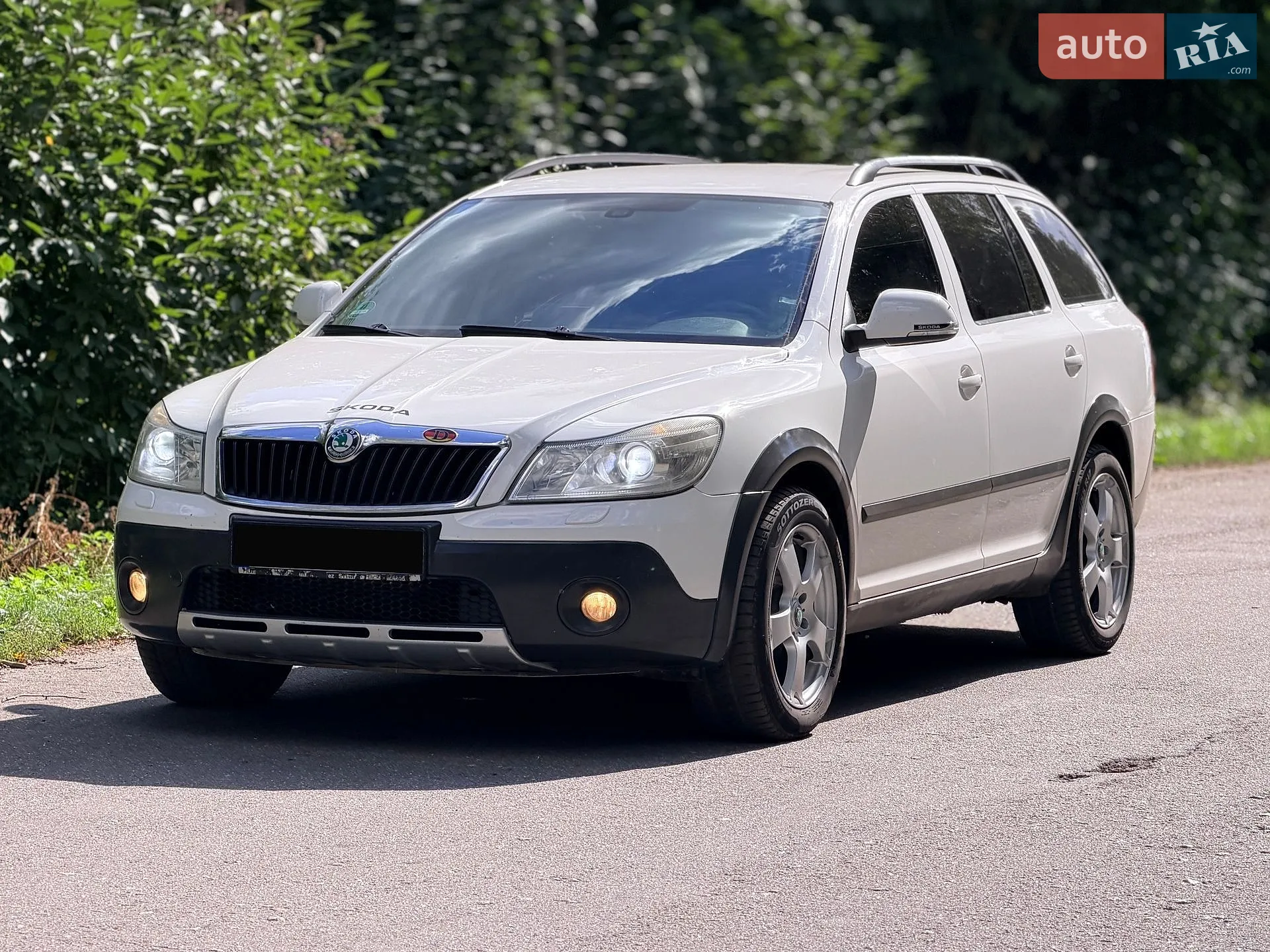 2011 Skoda Octavia - мініатюра 18