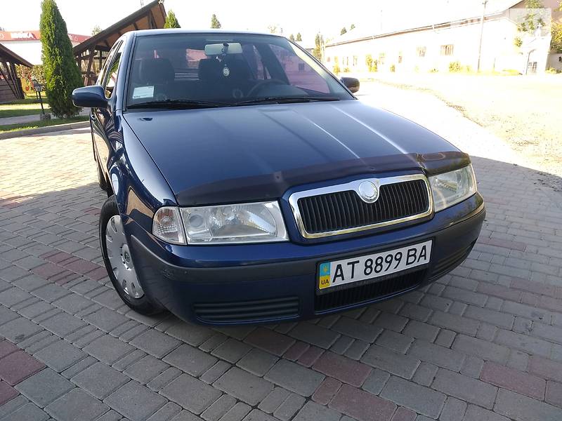 Skoda Octavia Tour