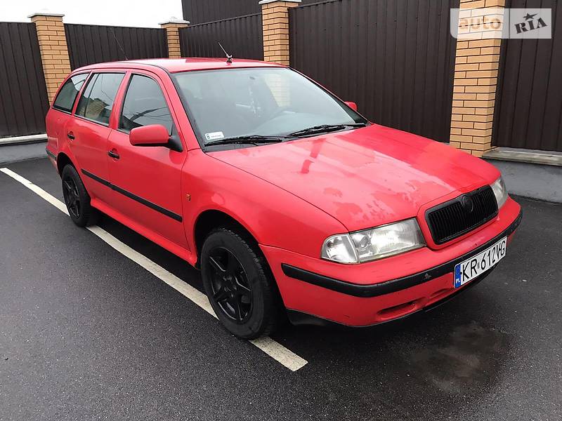 Skoda Octavia Tour