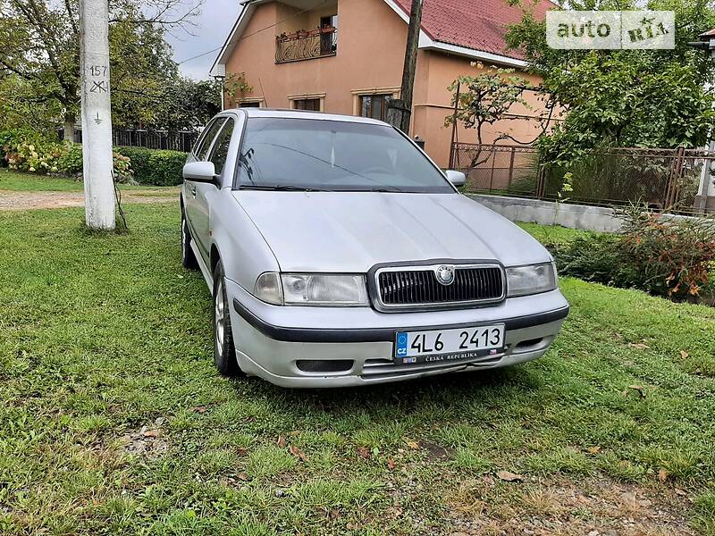 Skoda Octavia Tour