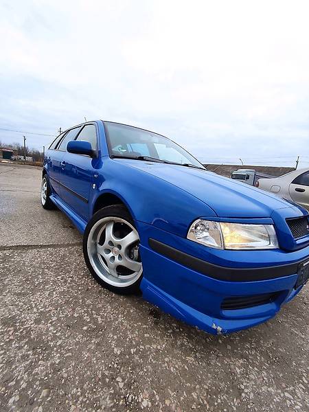 Skoda Octavia Tour