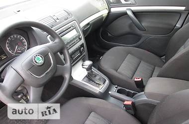 Хэтчбек Skoda Octavia 2012 в 
