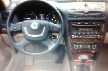 Универсал Skoda Octavia 2010 в Виннице