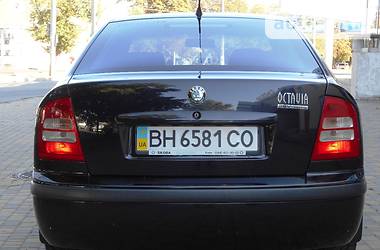 Седан Skoda Octavia 2003 в Одессе