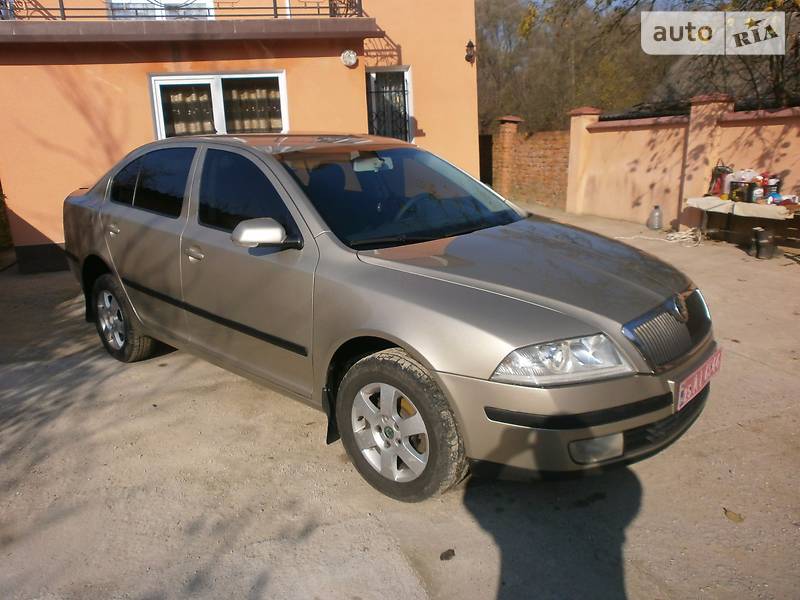 Седан Skoda Octavia 2006 в 