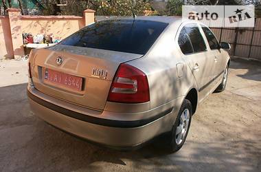 Седан Skoda Octavia 2006 в 
