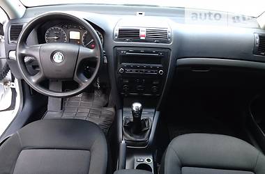 Хэтчбек Skoda Octavia 2006 в Днепре