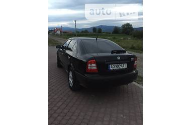 Седан Skoda Octavia 2010 в Ужгороде