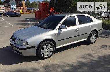 Хэтчбек Skoda Octavia 2004 в Сумах