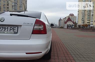 Седан Skoda Octavia 2010 в 